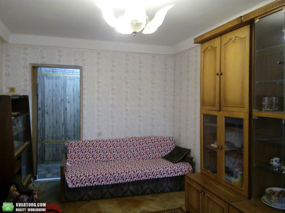 Rent out 2-room apartment. Киев,  Татарская — photo 3
