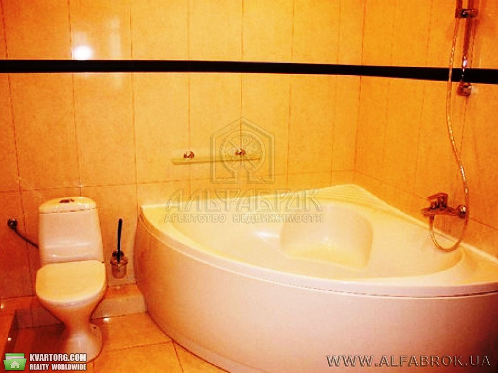 Rent out 3-room apartment. Киев,  Тимофеевой Гали — photo 2