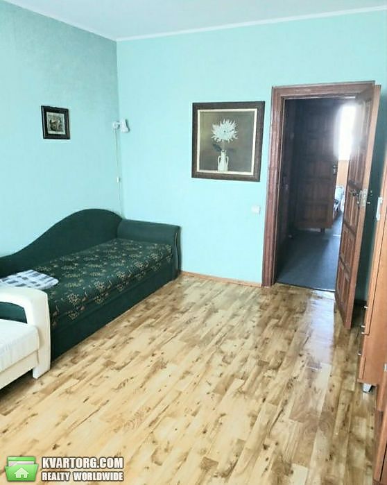 Sell 3-room apartment. Киев,  Бережанская — photo 2