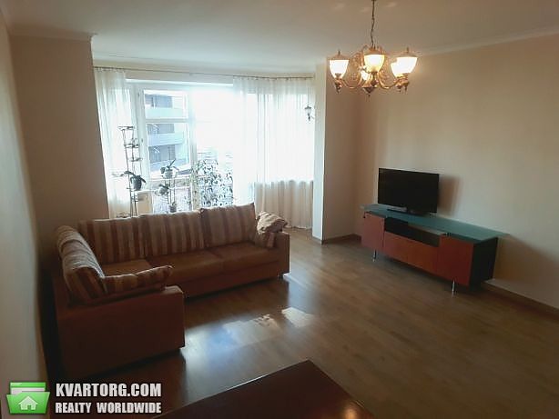 Rent out 3-room apartment. Киев,  Щорса — photo 5