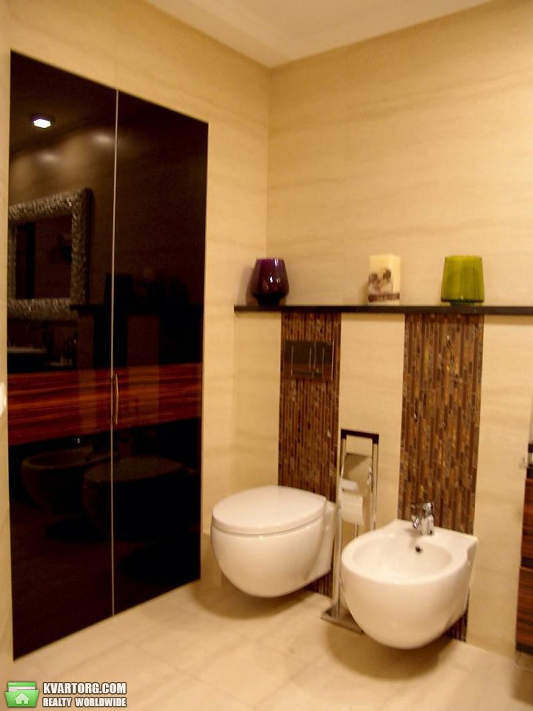 Rent out 2-room apartment. Киев,  Ереванская — photo 9