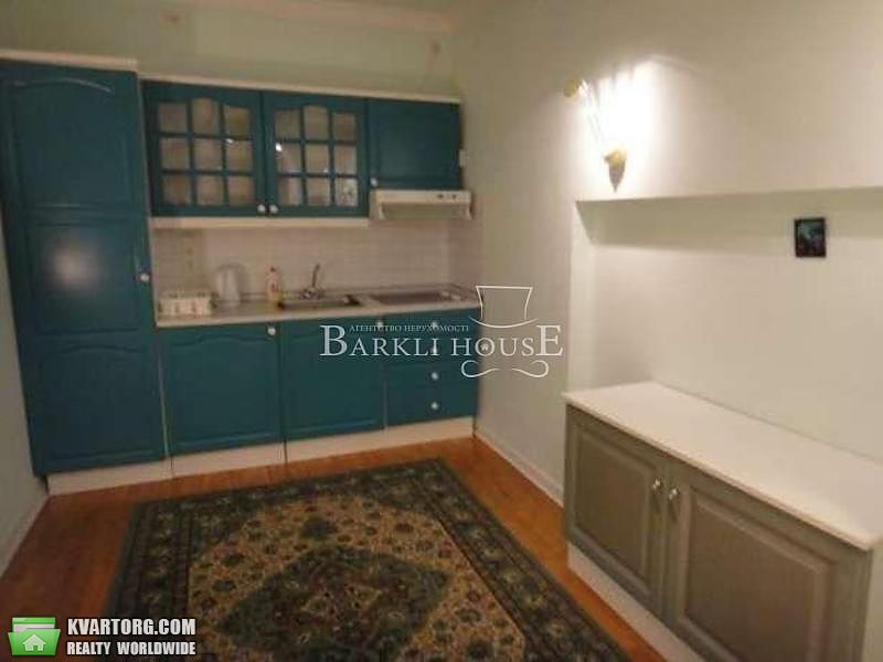 Rent out 1-room apartment. Киев,  Старонаводницкая — photo 2