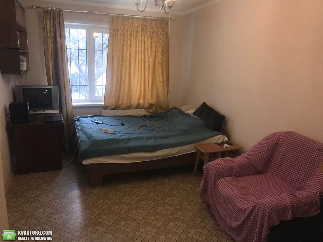 Rent out 1-room apartment. Киев, Харченко — photo 1