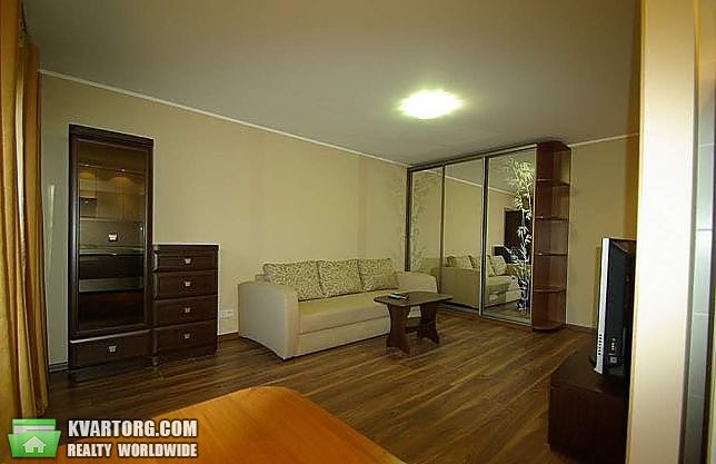 Rent out 1-room apartment. Киев,  Леси Украинки бул — photo 4