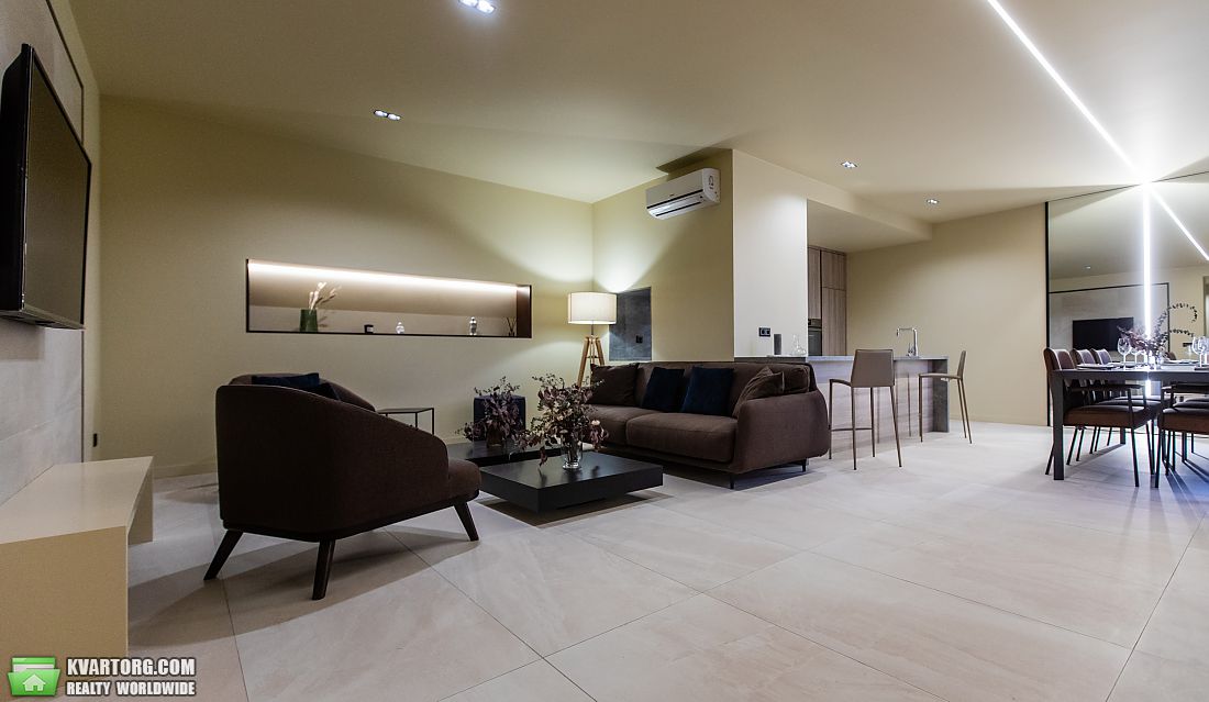 Rent out 3-room apartment. Киев,  Антоновича — photo 9