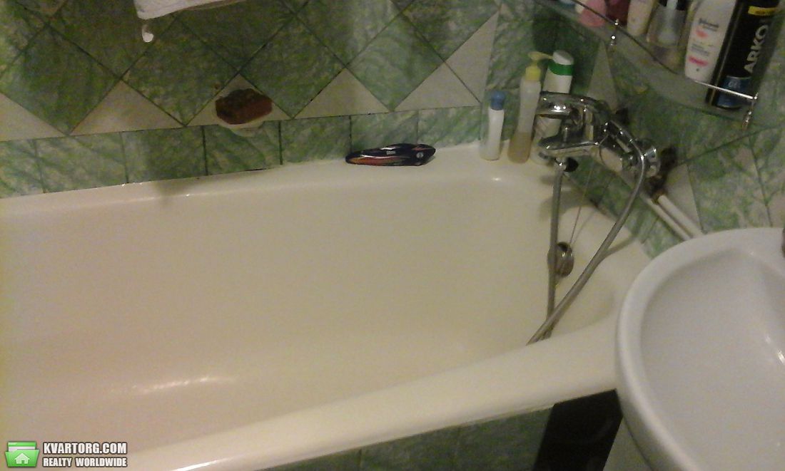 Rent out 2-room apartment. Киев,  Северная — photo 9