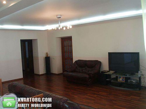 Sell 4-room apartment. Киев, Луначарского — photo 2
