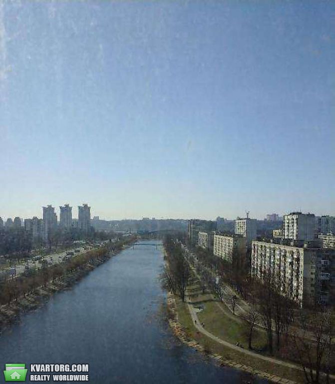 Sell 2-room apartment. Киев,  Воссоединения пр — photo 2