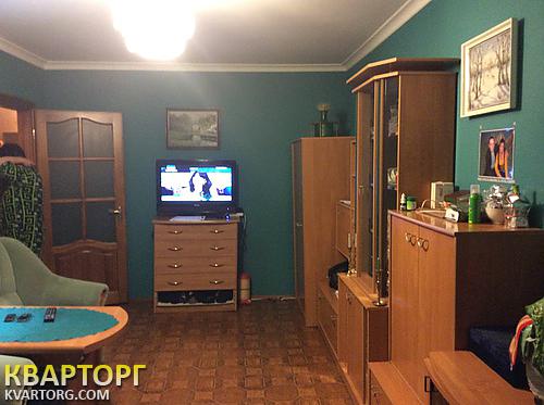 Sell 3-room apartment. Киев,  Героев Космоса — photo 1