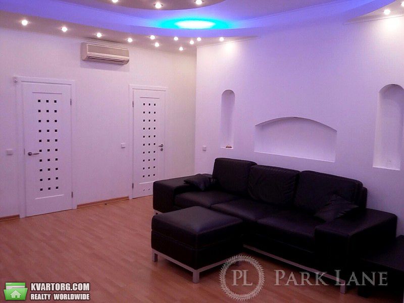 Sell 3-room apartment. Киев, Срибнокильская — photo 1