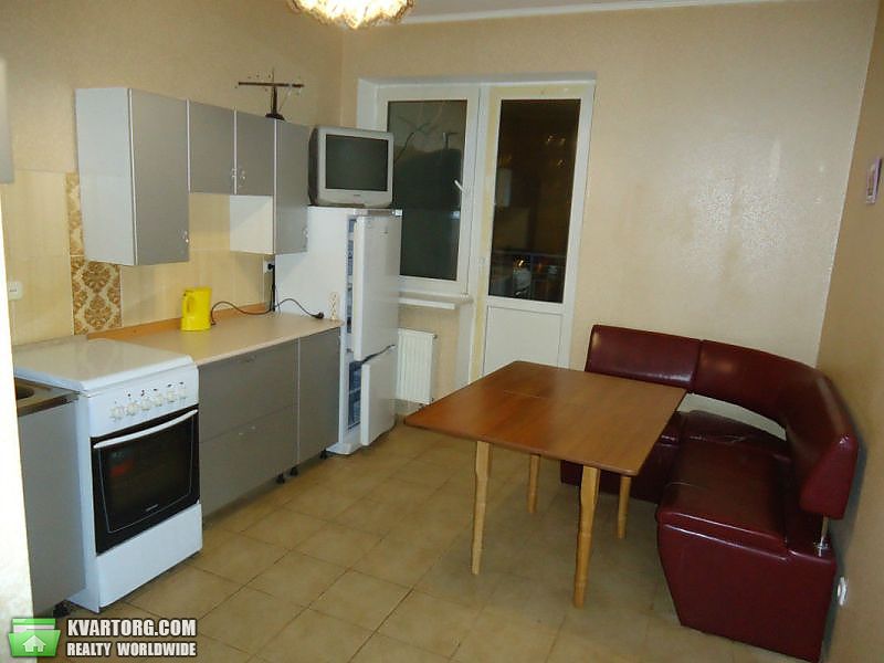 Sell 3-room apartment. Киев,  Градинская — photo 2