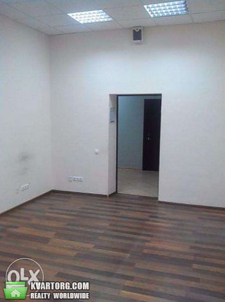 Rent out office. Киев, Жилянская — photo 6