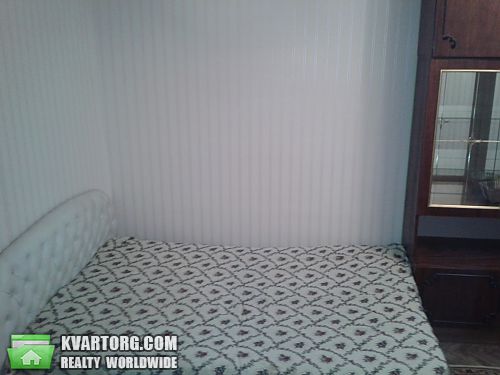 Rent out 1-room apartment. Киев, Дорогожицкая — photo 2