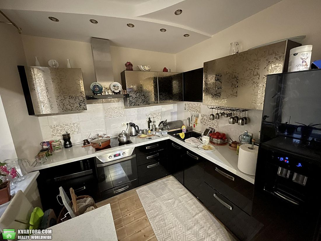 Sell 2-room apartment. Украинка, Дніпровський проспект — photo 1