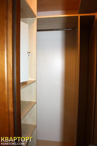 Rent out 2-room apartment. Одесса,  Филатова — photo 1