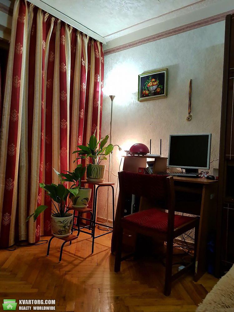 Sell 3-room apartment. Киев,  Гордиенко пер — photo 2