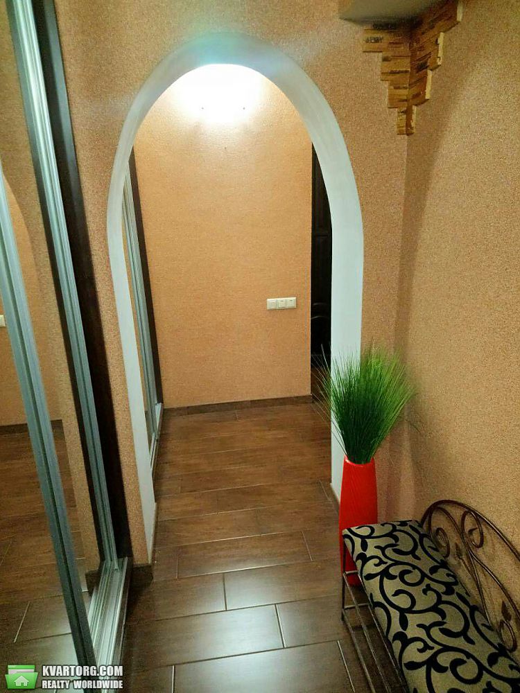 Rent out 2-room apartment. Киев,  Науки пр — photo 6