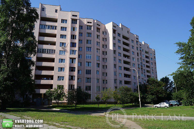 Sell 3-room apartment. Киев,  Радужная — photo 1