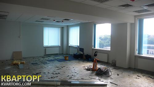 Rent out office. Киев,  Жилянская — photo 1