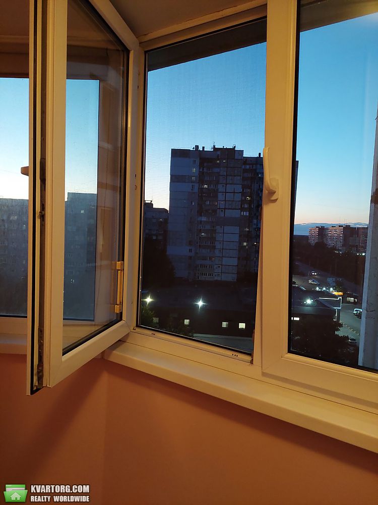 Rent out 1-room apartment. Днепропетровск, пр. Мира — photo 9