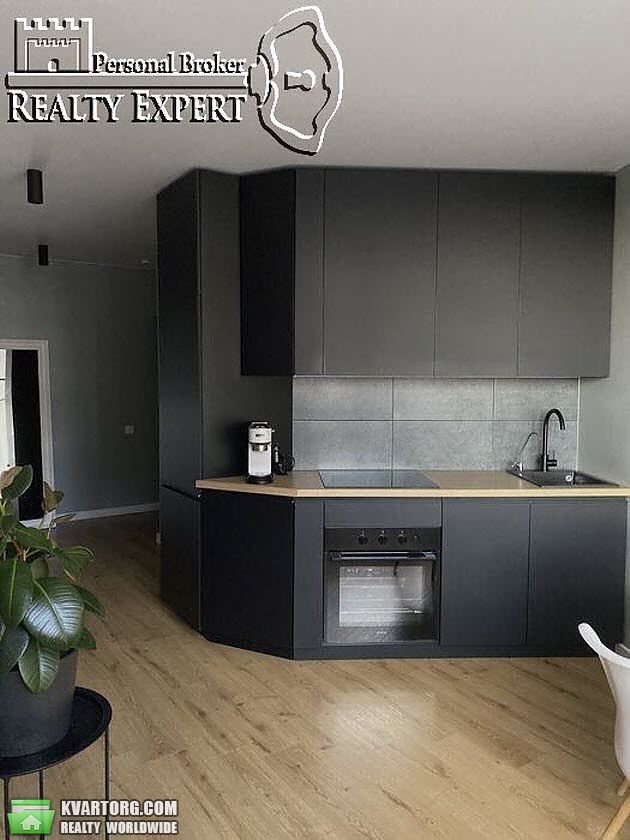 Rent out 1-room apartment. Киев,  Новополевая — photo 2