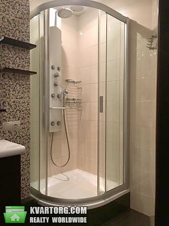 Rent out 2-room apartment. Киев,  Забилы — photo 8