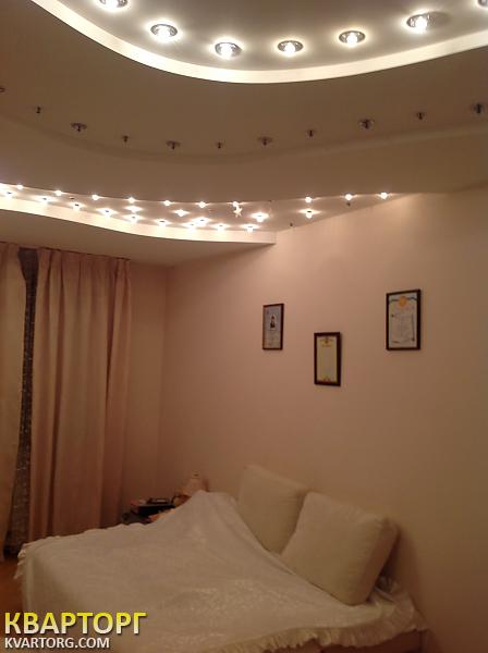 Sell 3-room apartment. Киев,  Княжий Затон — photo 9