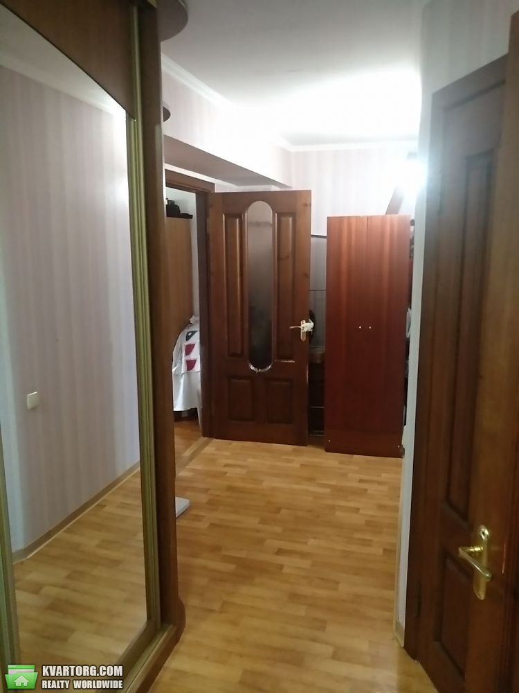 Sell 2-room apartment. Киев,  Красноткацкая — photo 3