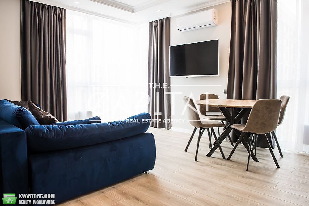 Rent out 3-room apartment. Киев, Предславинская — photo 4