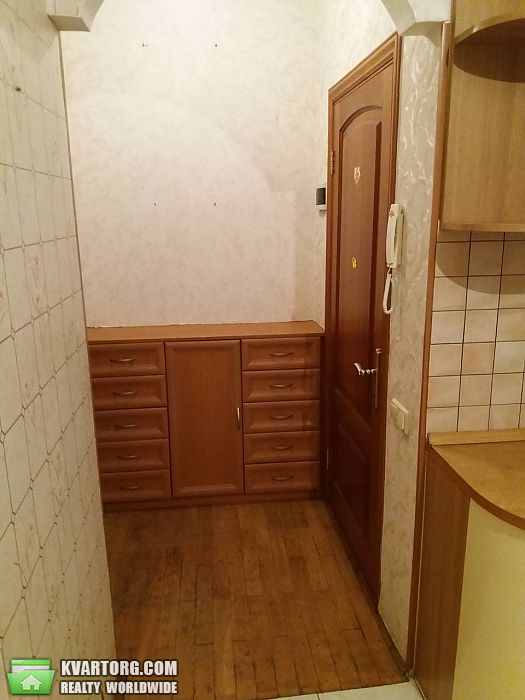 Rent out 3-room apartment. Киев,  Героев Днепра — photo 4