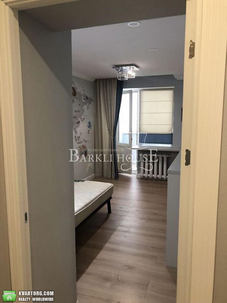 Rent out 3-room apartment. Киев,  Перова бул — photo 6