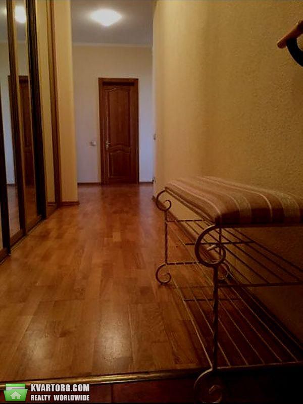 Rent out 2-room apartment. Киев,  Тверская — photo 5