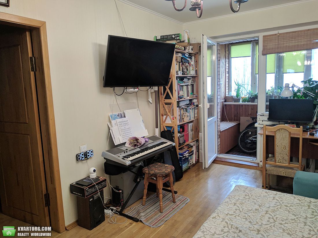Sell 2-room apartment. Киев,  Свободы пр — photo 5