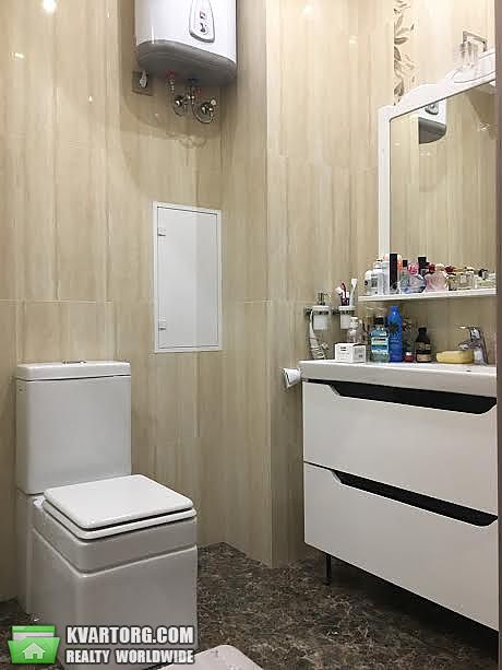 Sell 3-room apartment. Киев,  Щорса — photo 7