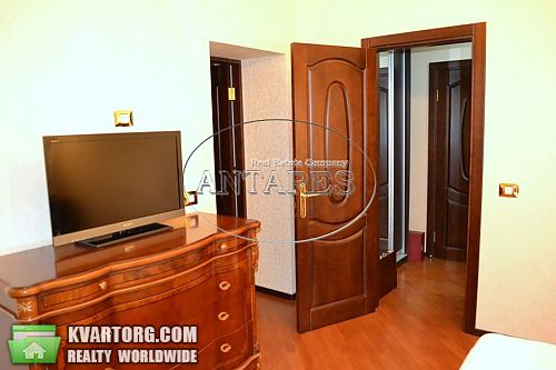 Rent out 4-room apartment. Киев, Героев Сталинграда пр — photo 7