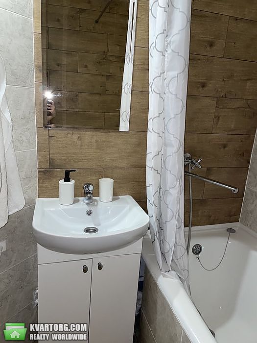 Rent out 1-room apartment. Киев, Бажана Николая просп — photo 7