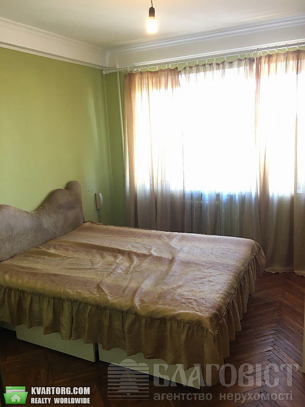 Sell 3-room apartment. Киев,  Дегтяревская — photo 2