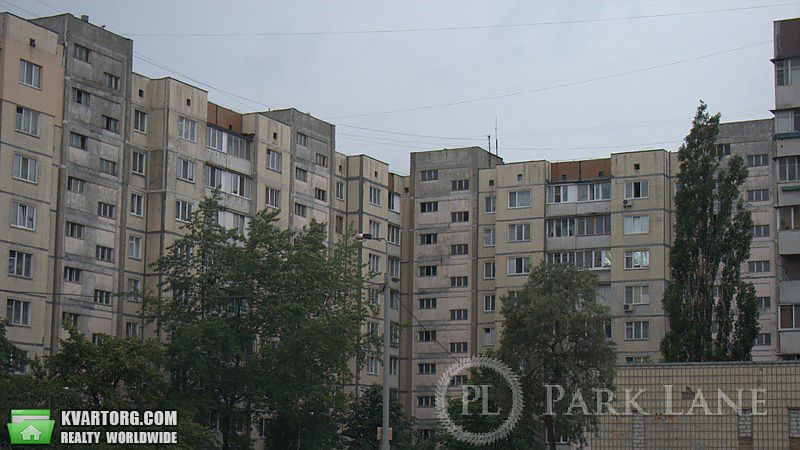Sell 3-room apartment. Киев,  Героев Днепра — photo 2
