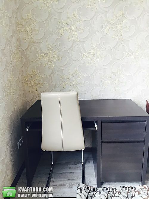 Rent out 2-room apartment. Киев, Героев Сталинграда пр — photo 2