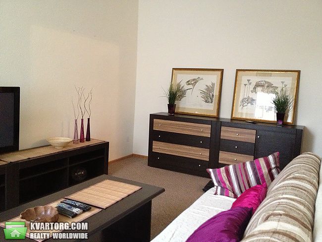 Rent out 2-room apartment. Киев, Лютеранская — photo 3