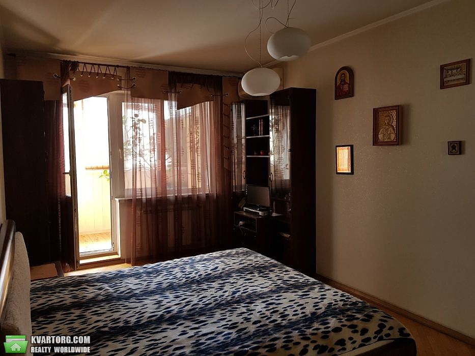 Sell 3-room apartment. Киев,  Осиповского — photo 4
