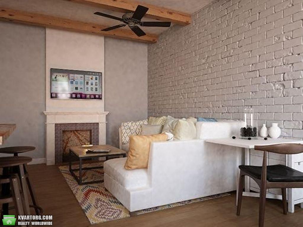 Rent out 2-room apartment. Киев,  Жилянская — photo 2