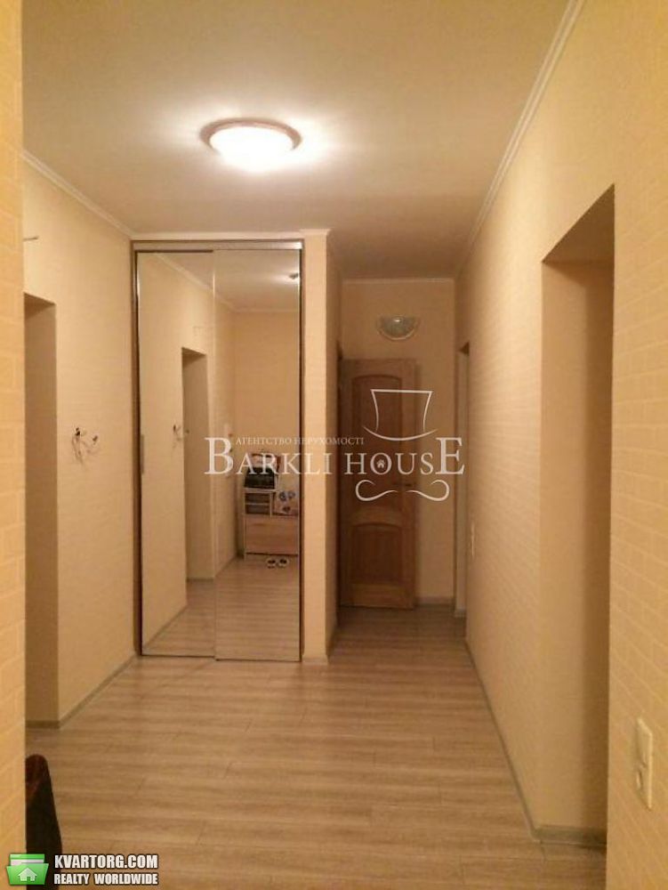 Rent out 3-room apartment. Киев,  Гончара — photo 4