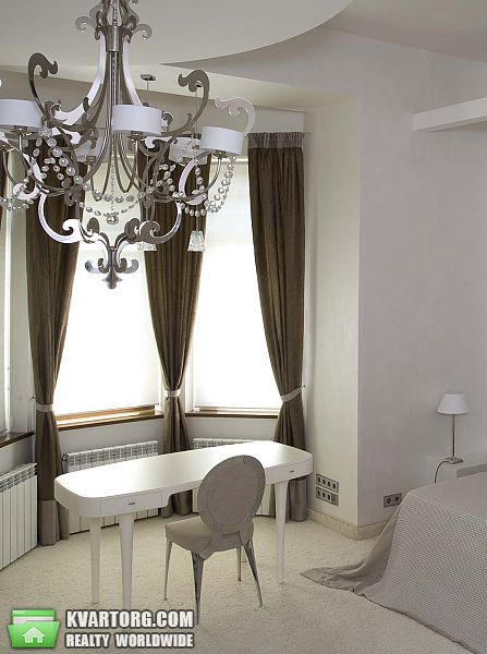 Sell 4-room apartment. Киев,  Паньковская — photo 1