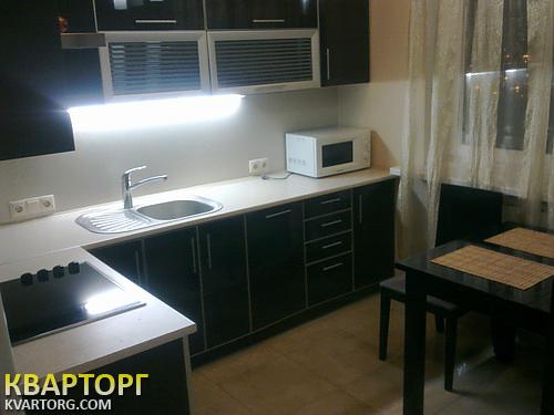 Rent out 1-room apartment. Киев,  Героев Сталинграда пр — photo 3