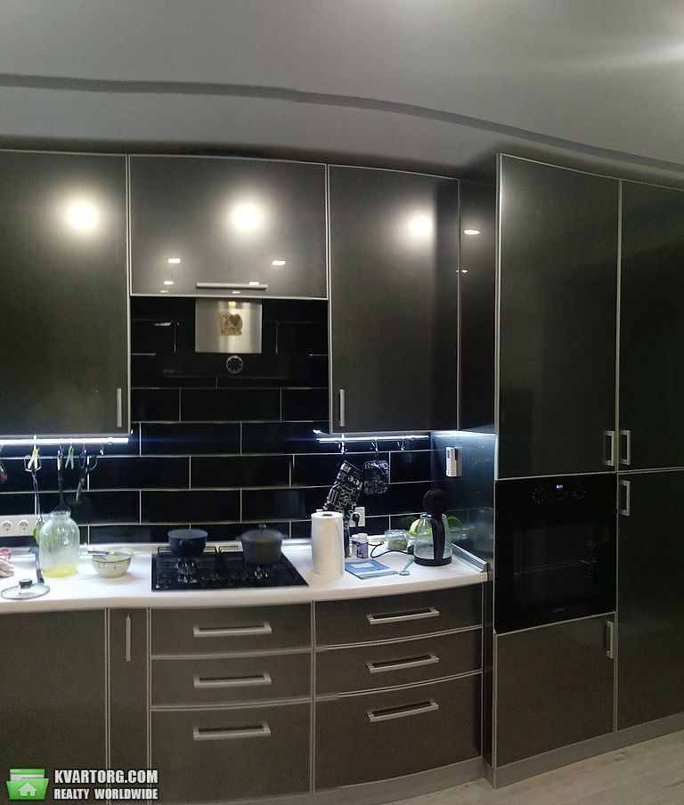 Sell 3-room apartment. Чернигов, Независимости — photo 1