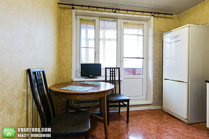 Rent out 2-room apartment. Днепропетровск, Проспект О. Поля — photo 8