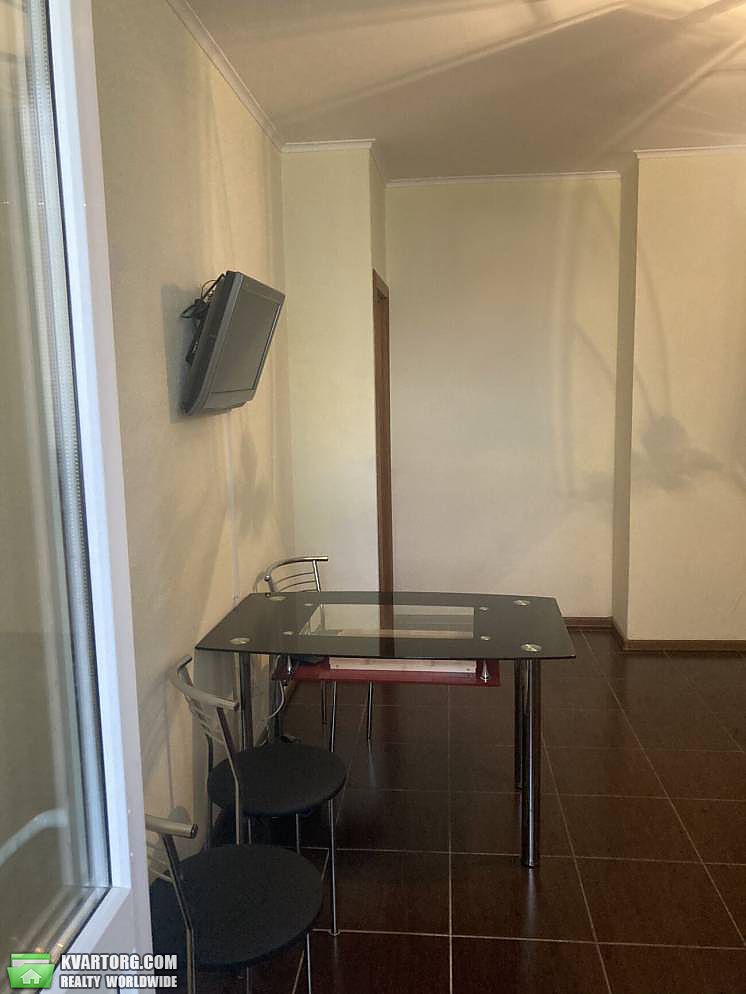 Sell 1-room apartment. Киев,  Воскресенская — photo 5