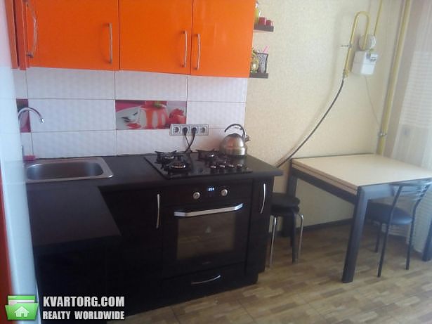 Rent out 1-room apartment. Киев,  Метрологическая — photo 2
