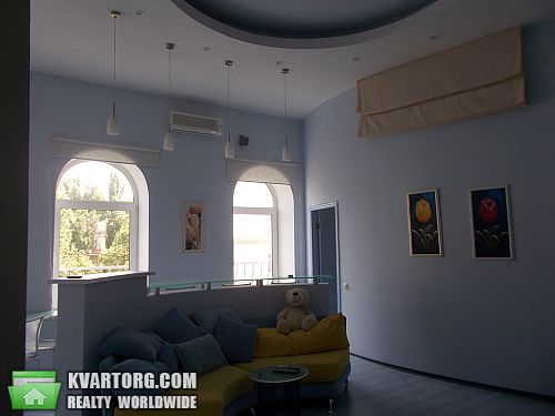 Sell 3-room apartment. Киев, ул.Прорезная — photo 1